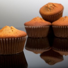 Muffins al caffe' con cuore morbido di cioccolato fondente