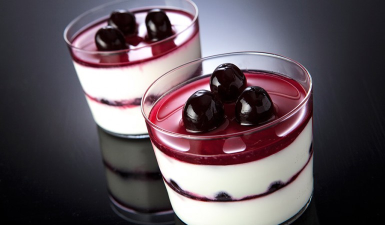 Panna-cotta-alle-amarene_in-evidenza