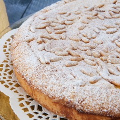 Torta-della-nonna_evidenza