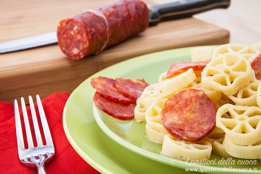 Pasta-alla-crema-di-cannellini_evidenza