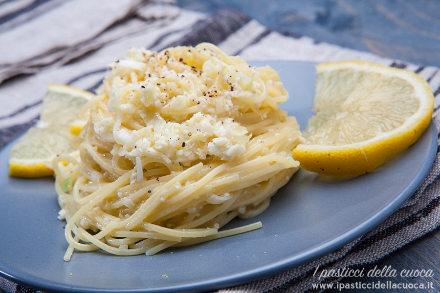 Spaghetti-al-limone-e-pecorino