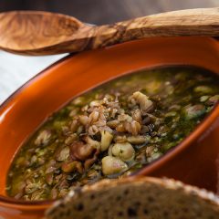 zuppa di farro vista da vicino