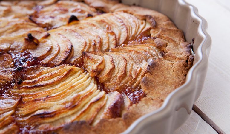 Torta di mele con frolla alle castagne