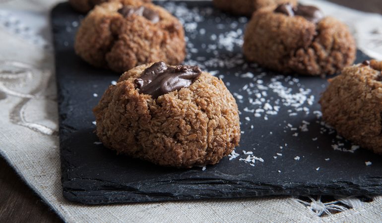 Biscottini-al-cocco-e-nocciolata