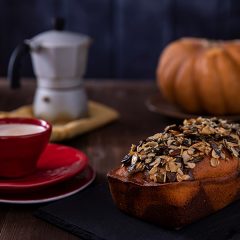 plum-cake-zucca-halloween-evidenza