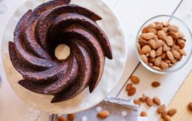 Ciambella al cacao vista dall'alto